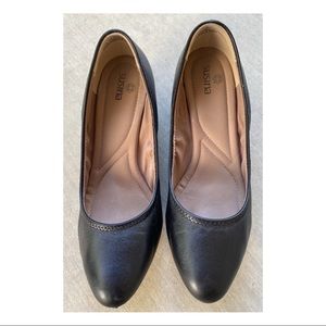 Susina shoes size 5.5